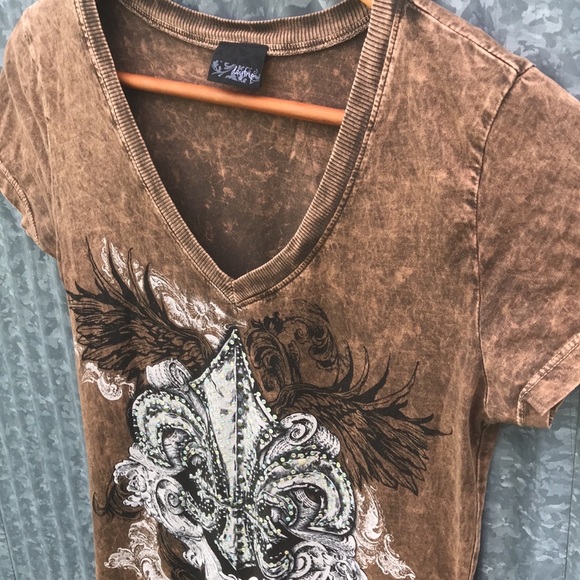 Daytrip Embellished Graphic Tee - Picture 6 of 9